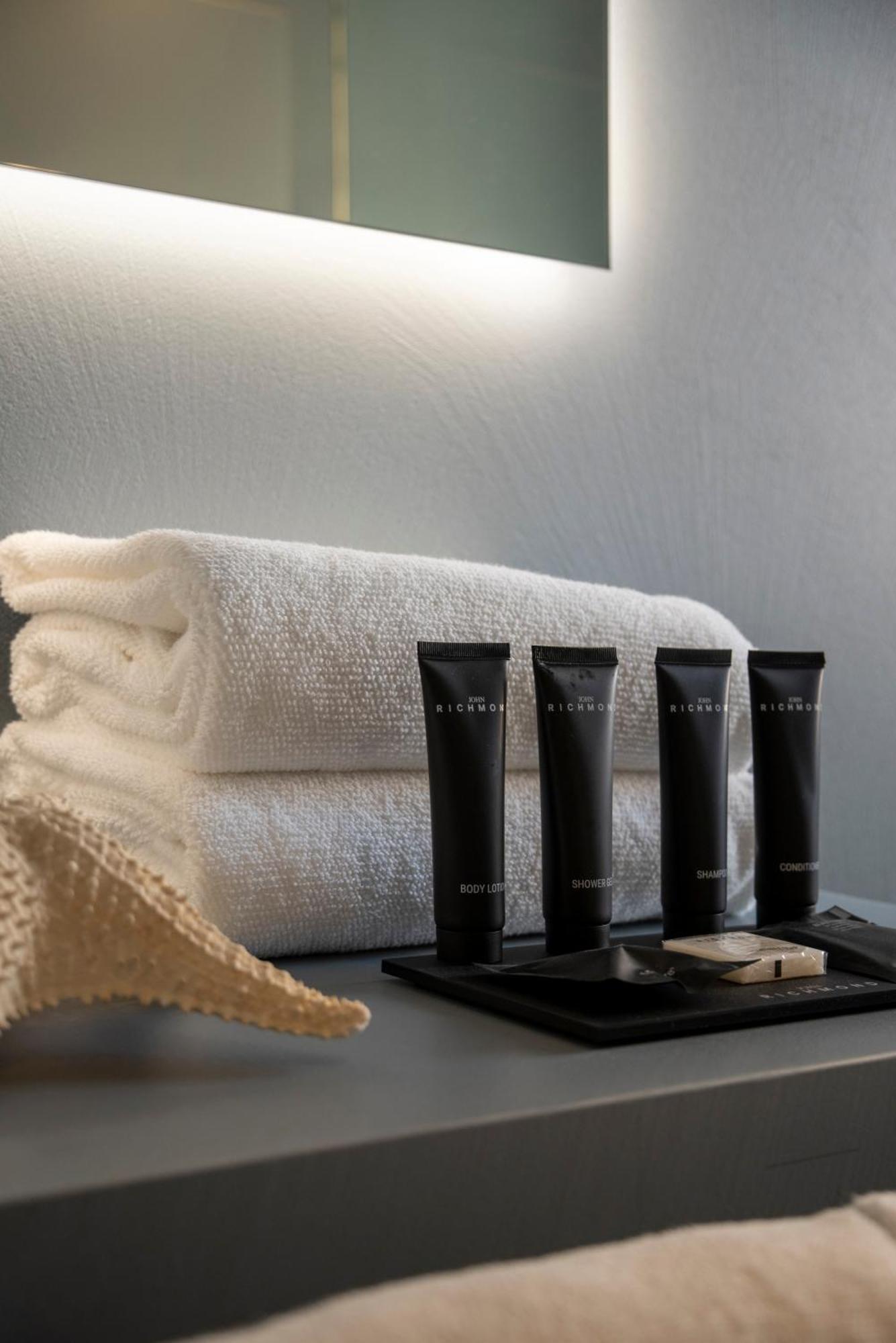 Palazzo Cordigero - Apartments Peschiera del Garda Eksteriør billede