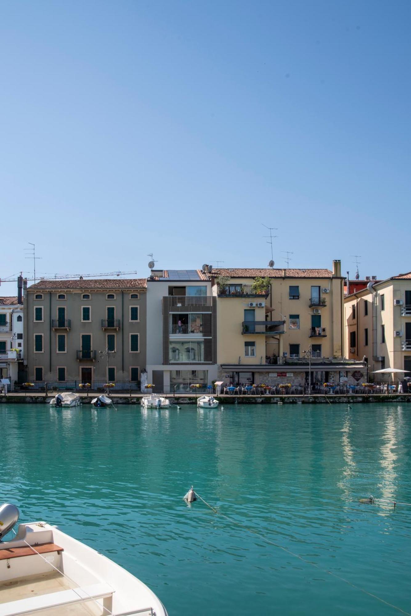 Palazzo Cordigero - Apartments Peschiera del Garda Eksteriør billede