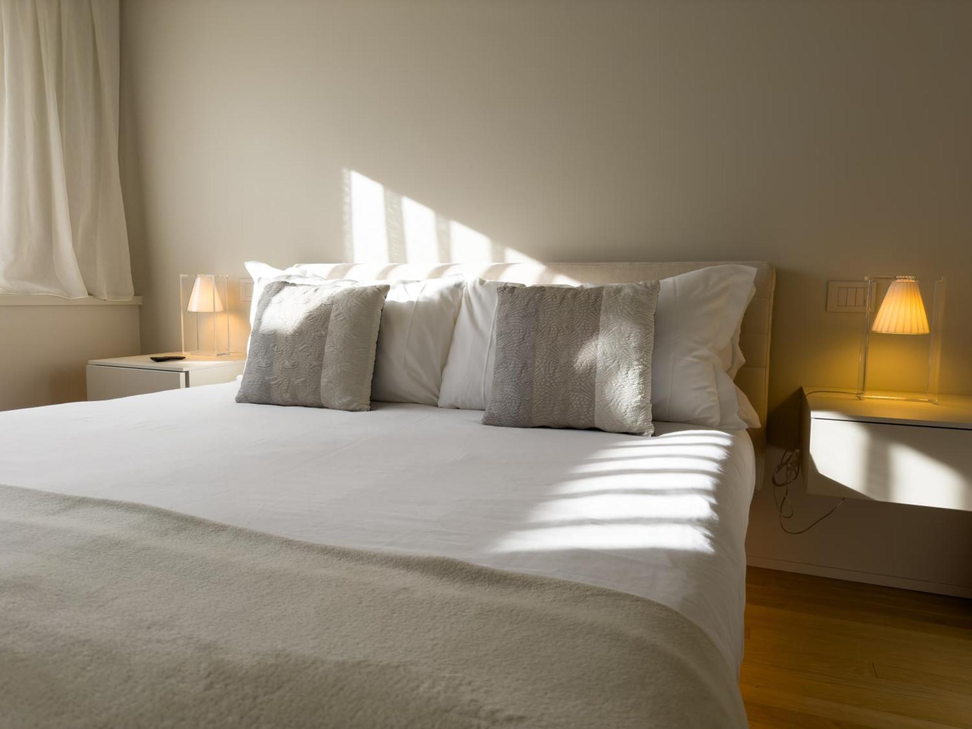 Palazzo Cordigero - Apartments Peschiera del Garda Eksteriør billede