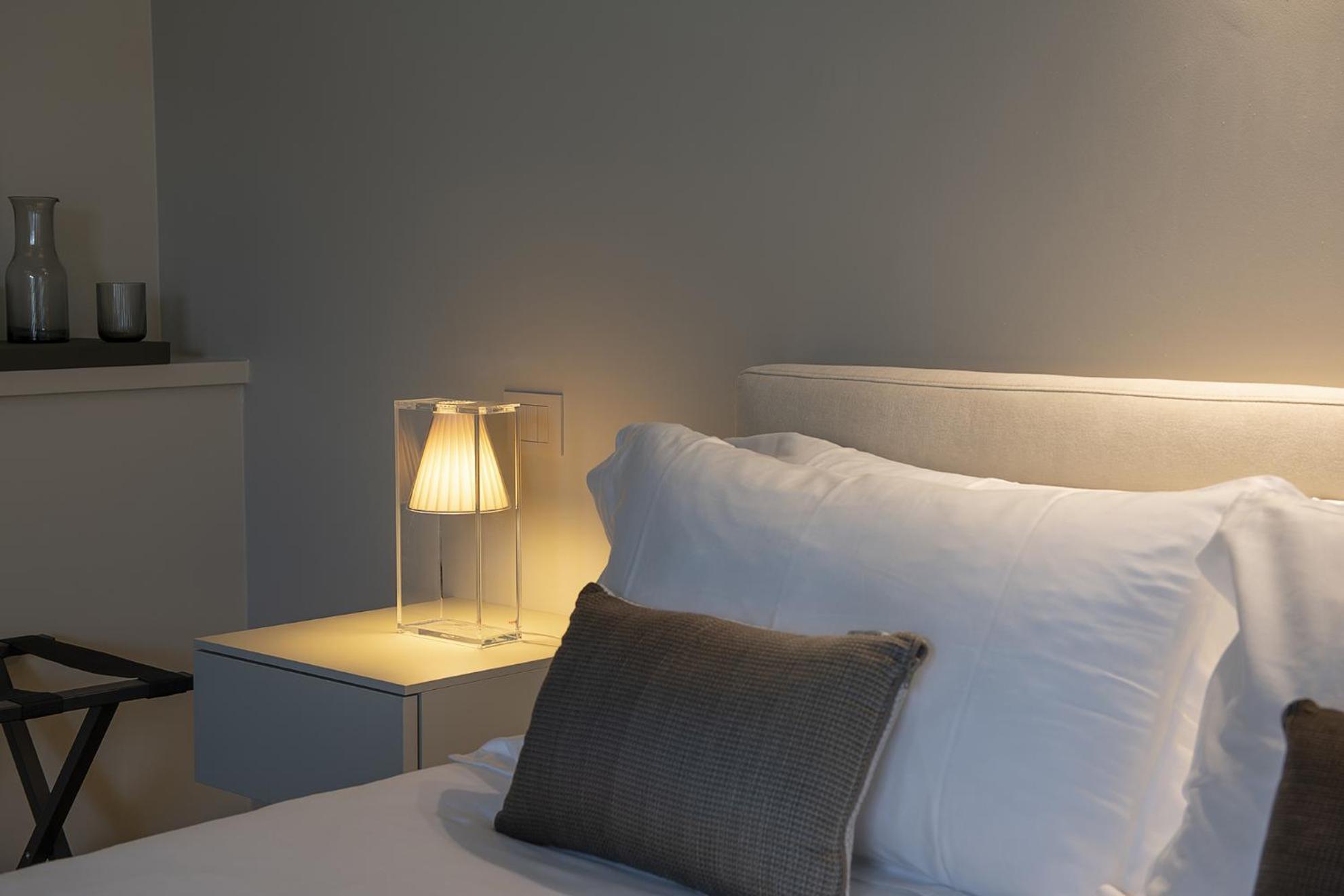 Palazzo Cordigero - Apartments Peschiera del Garda Eksteriør billede